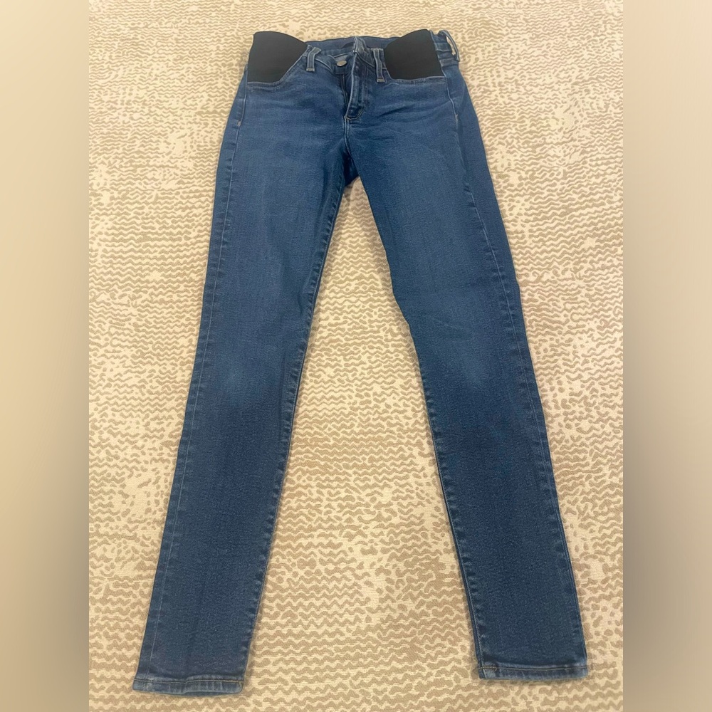 EUC Joe’s Maternity Jeans. Small. - Picture 3 of 4
